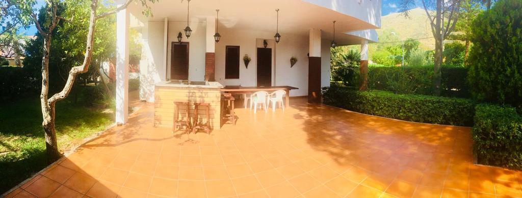 Casa Vacanza Villa Rita Mondragone Exterior photo